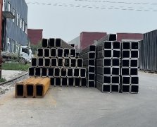 专注于方矩管